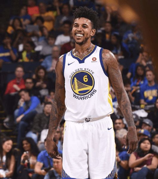 比肩大O！康宁汉姆成为第二位连赢6场&至少25分10助攻的球员（追平大O神迹！康宁汉姆成史上第二人：连胜6场且至少25分10助攻）