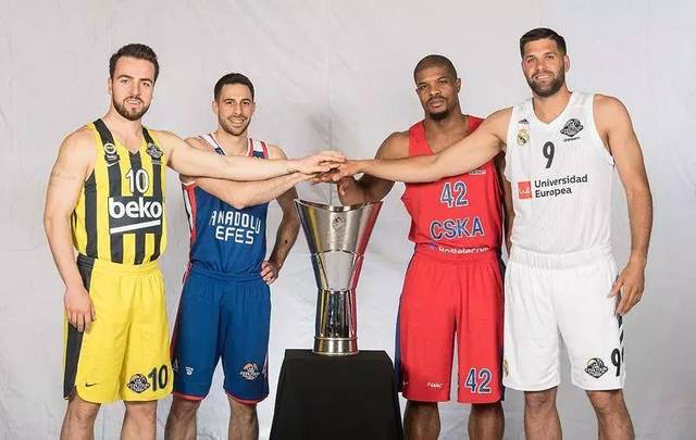 米体：国米想让邓弗里斯在意超杯半决赛对阵博洛尼亚时复出（米体：国米计划让邓弗里斯在意超杯半决赛对博洛尼亚时回归）