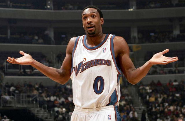 马克西姆：我曾为德泽尔比与萨索洛闹翻，愿追随他到任何地方（马克西姆：因德泽尔比我与萨索洛一度决裂，愿在任何地方追随他）