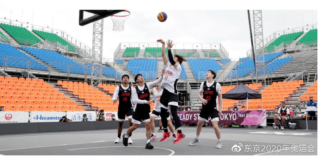 篮球湖人球员关键比赛中发挥稳定（湖人球员在关键比赛中表现稳健）